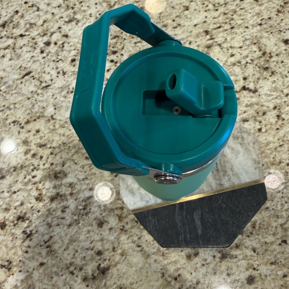 Stanley Teal Insulated Tumbler with Handle 30oz - Picture 3 of 3